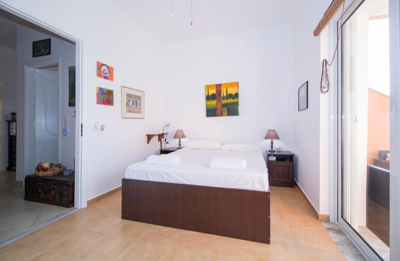 Laconian Collection Mavrovouni Beach House Гитион Экстерьер фото