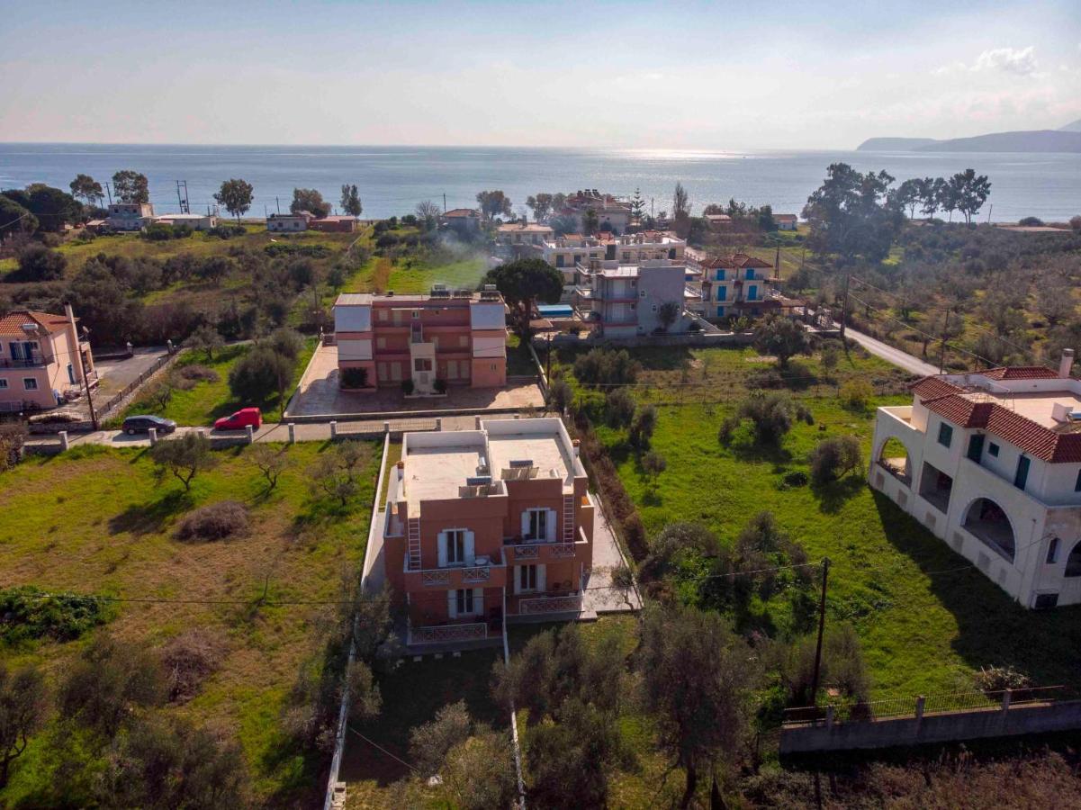 Laconian Collection Mavrovouni Beach House Гитион Экстерьер фото
